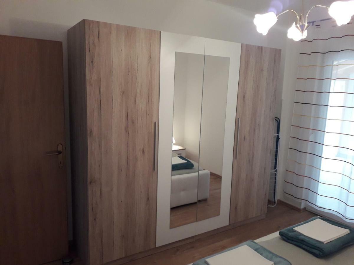 Apartman Helena Senj  Eksteriør bilde